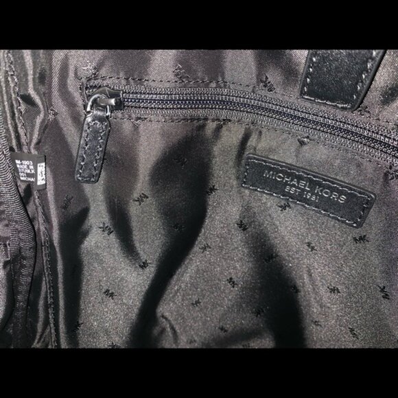 Beautiful lint sport MK men backpack - Picture 5 of 6